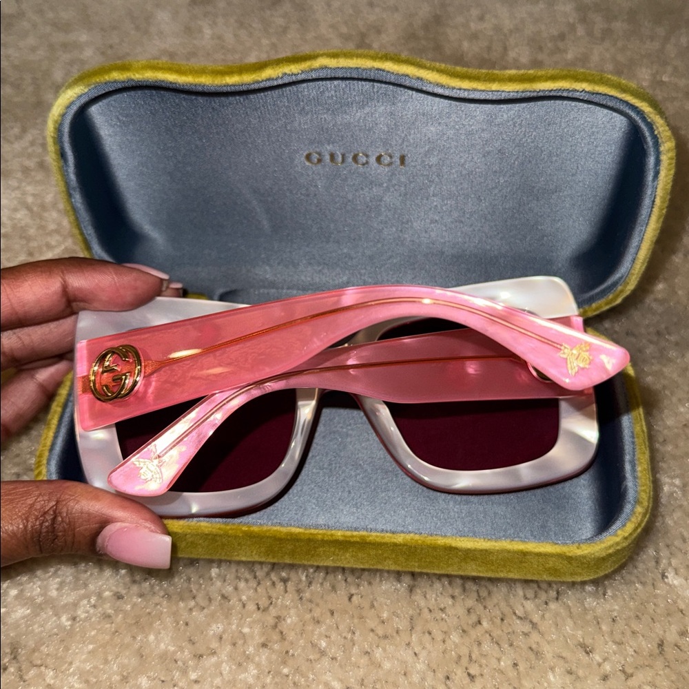 Gucci Bubblegum Pink Square Sunglasses - Picture 4 of 4